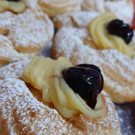 Zeppole di San Giuseppe: Una Tradizione Dolce e Storica